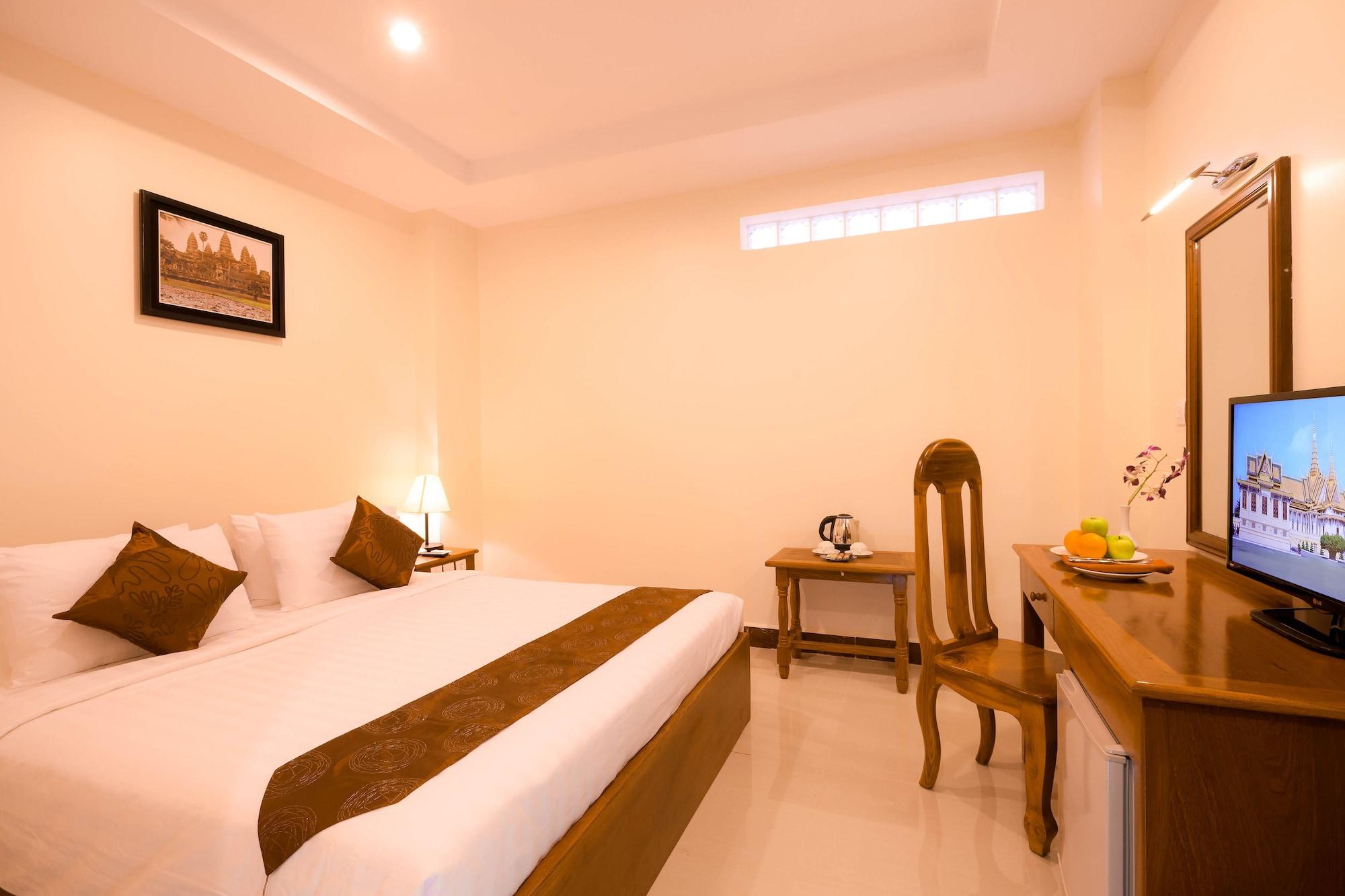 Kirirom Crystal Hotel Phnom Penh Bagian luar foto