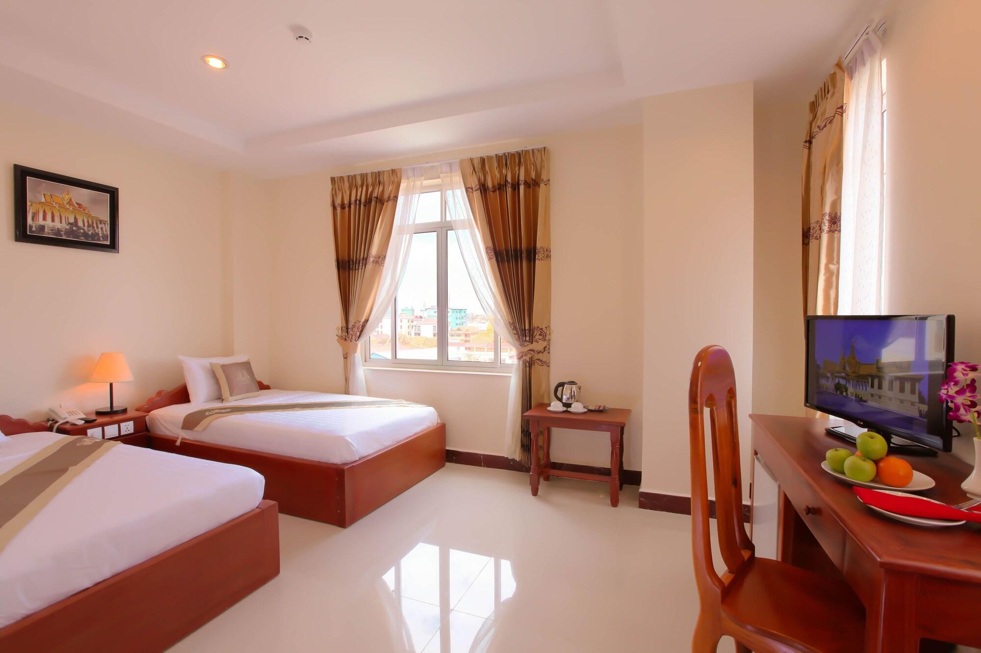 Kirirom Crystal Hotel Phnom Penh Bagian luar foto