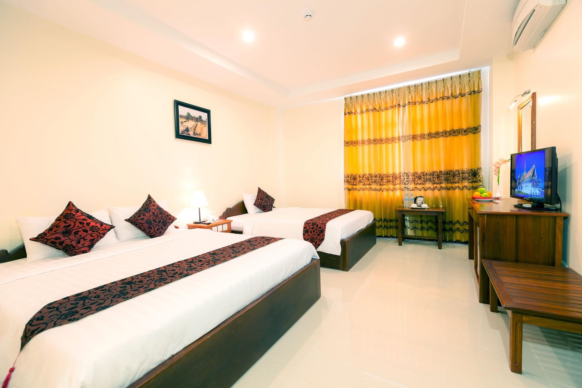 Kirirom Crystal Hotel Phnom Penh Bagian luar foto