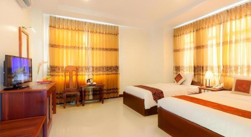Kirirom Crystal Hotel Phnom Penh Bagian luar foto